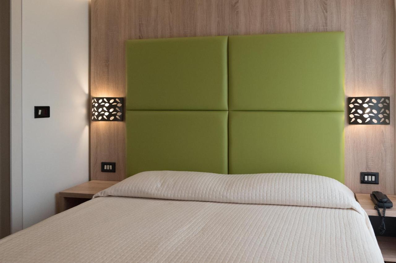 Hotel St Gregory Park Rimini Dış mekan fotoğraf