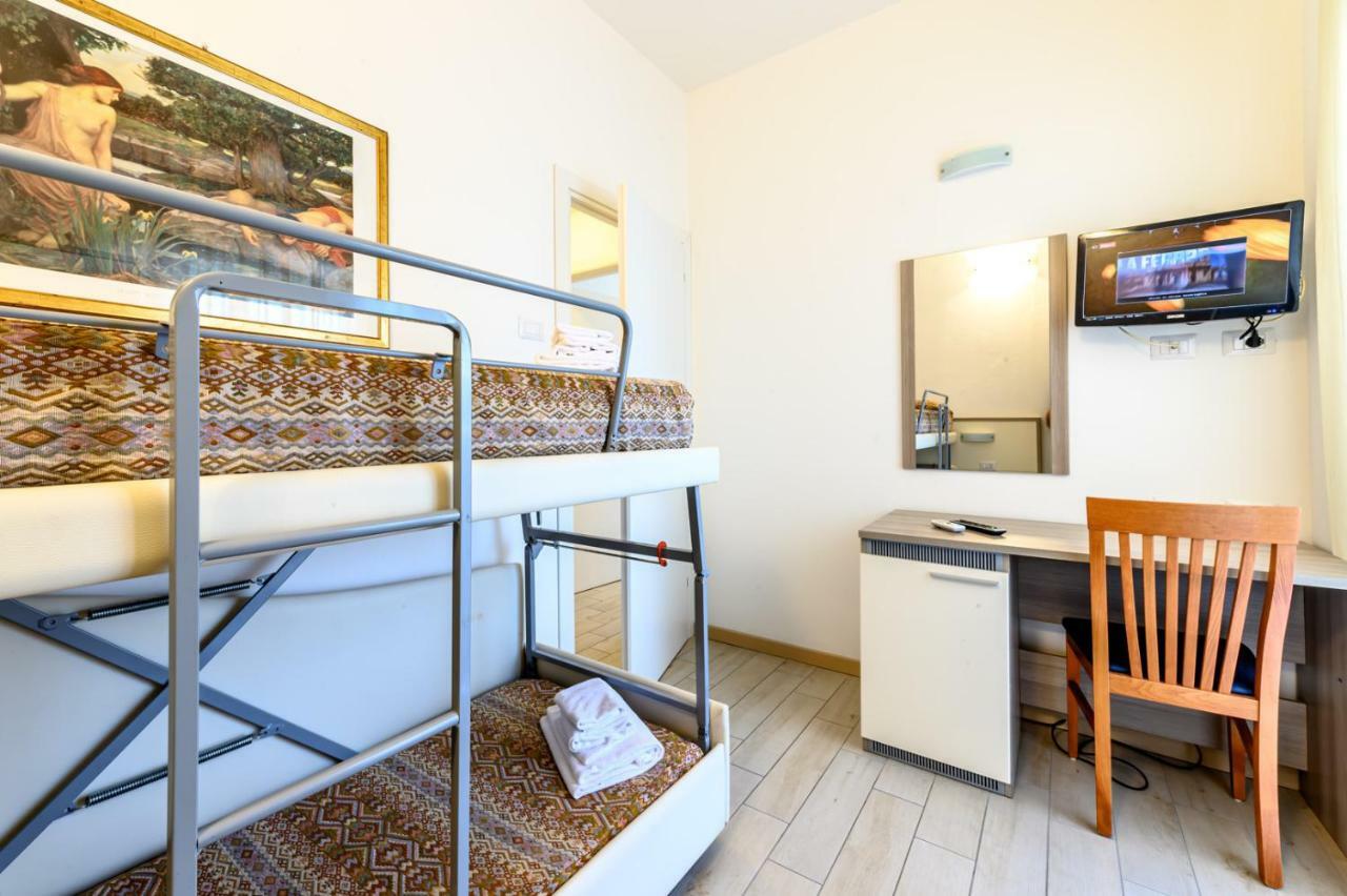 Hotel St Gregory Park Rimini Dış mekan fotoğraf